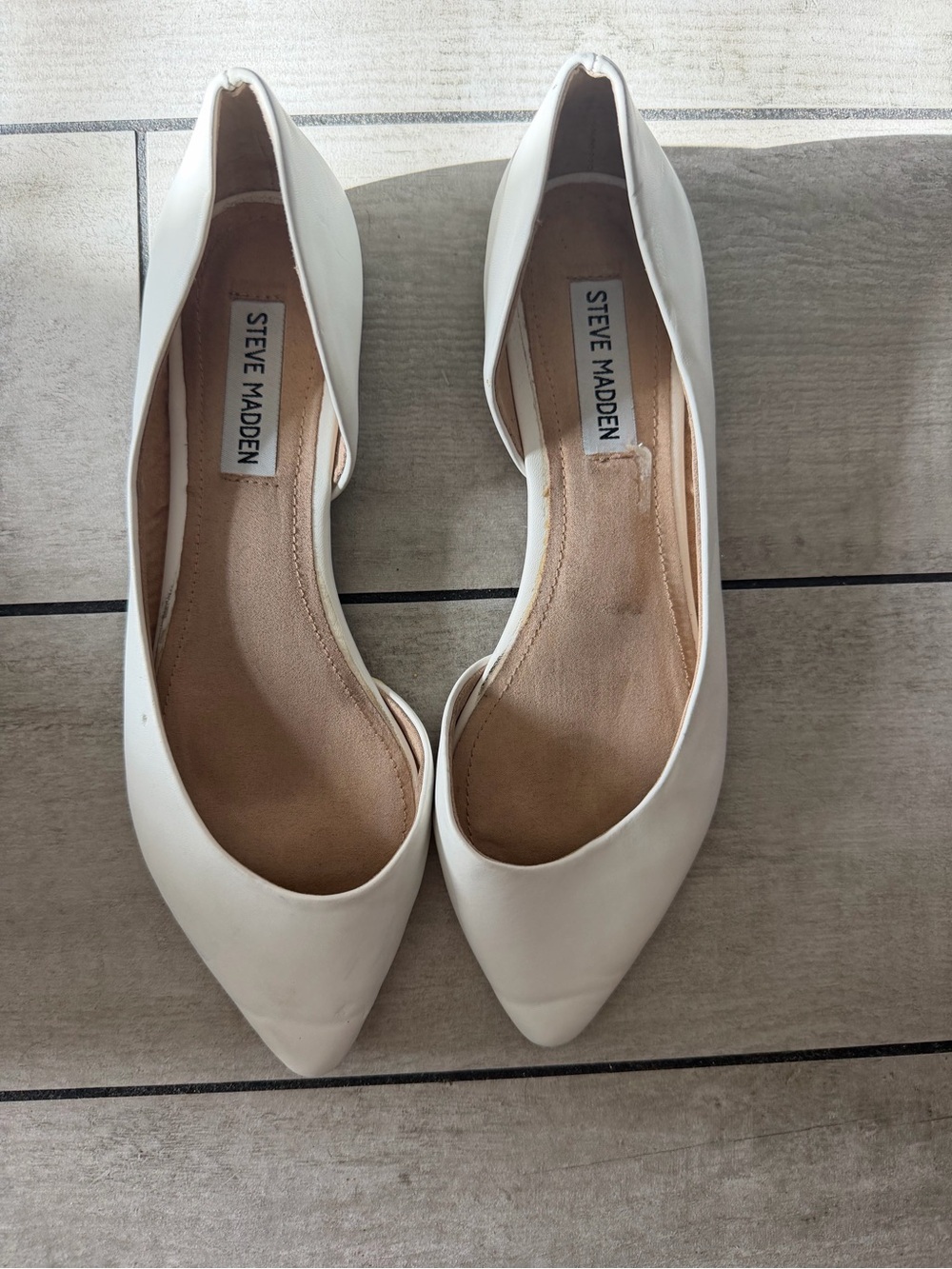 Steve Madden White Pointed D'Orsay Flats